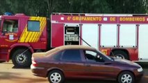Corpo de Bombeiros combate incêndio ambiental no Bairro Santo Onofre
