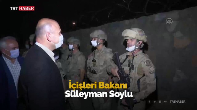 Bakan Soylu, Şırnak'ta askerlerin bayramını kutladı