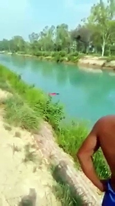 dekho kime insaniyat marr chuki hai