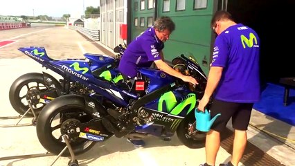 YAMAHA ROSSI SUARA MESIN & KNALPOT MOTOGP
