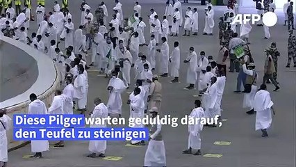 Hadsch: Hier steinigen Pilger den Teufel