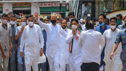Gehlot camp leaves Jaipur hotel, moved to Jaisalmer