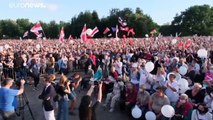 Bielorussia: raduno oceanico degli oppositori di Lukashenko in vista del voto