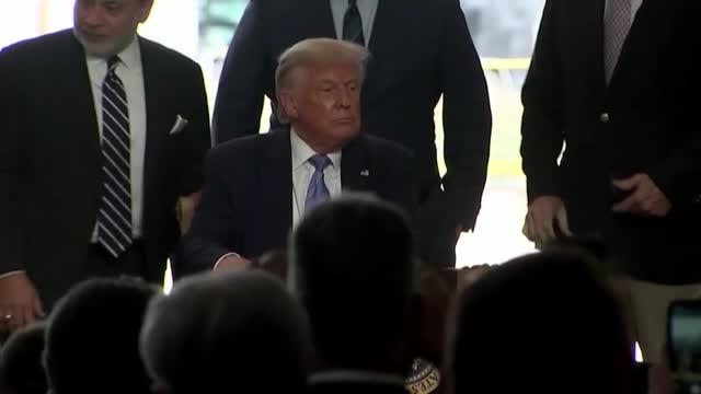 Cuarto día consecutivo con más de 1000 muertos por Covid-19 en EEUU