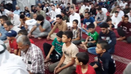 - İdlib’de bayram namazı kılındı