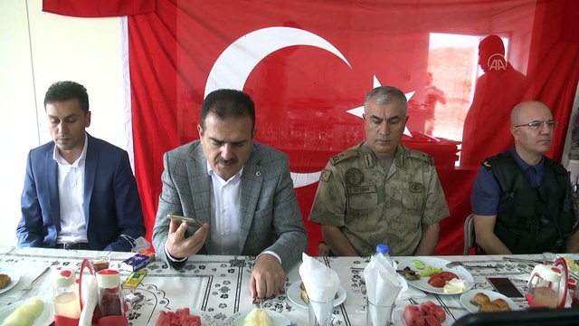 Bakan Soylu 'Şehit Bebek M. Bedirhan Üs Bölgesi'ndeki güvenlik güçlerinin bayramını telefonla kutladı - HAKKARİ