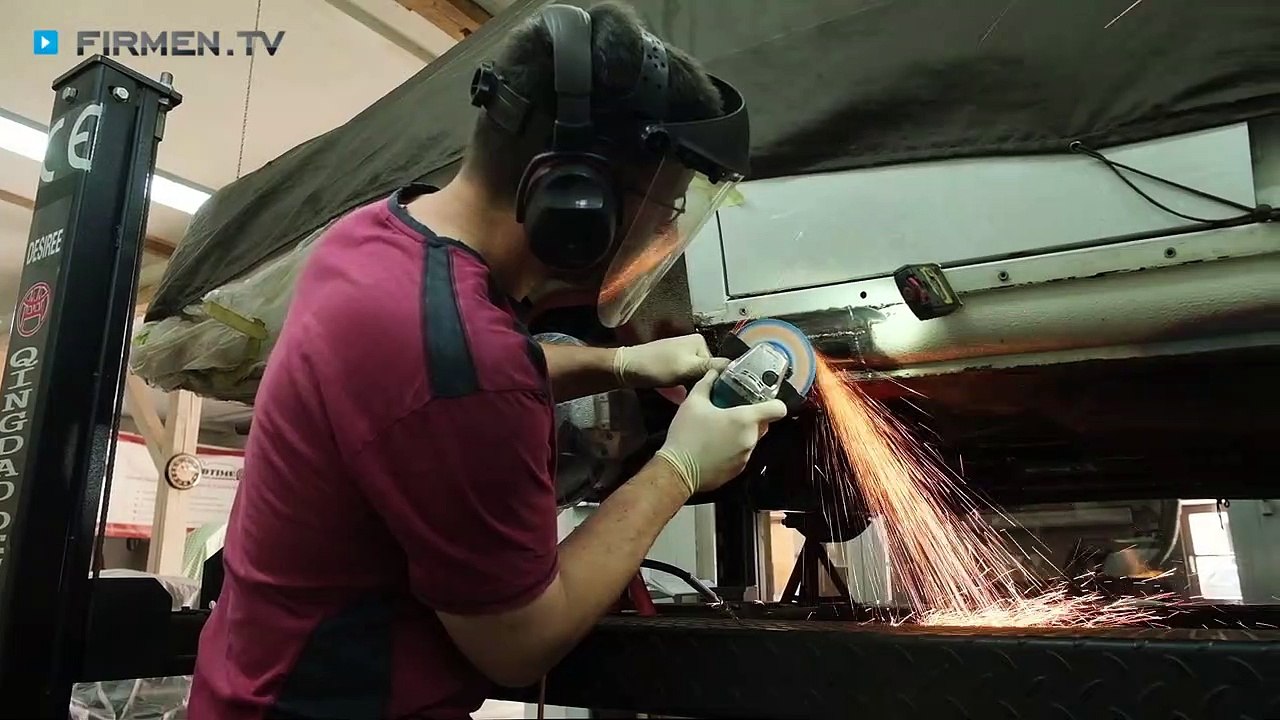 Oldtimer Gut Holzhammer in Schnaittenbach – Restauration, Reparatur & Ausbeultechnik