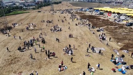 Metrobüs Üst Geçidinden Kurban Kesenleri Seyrettiler