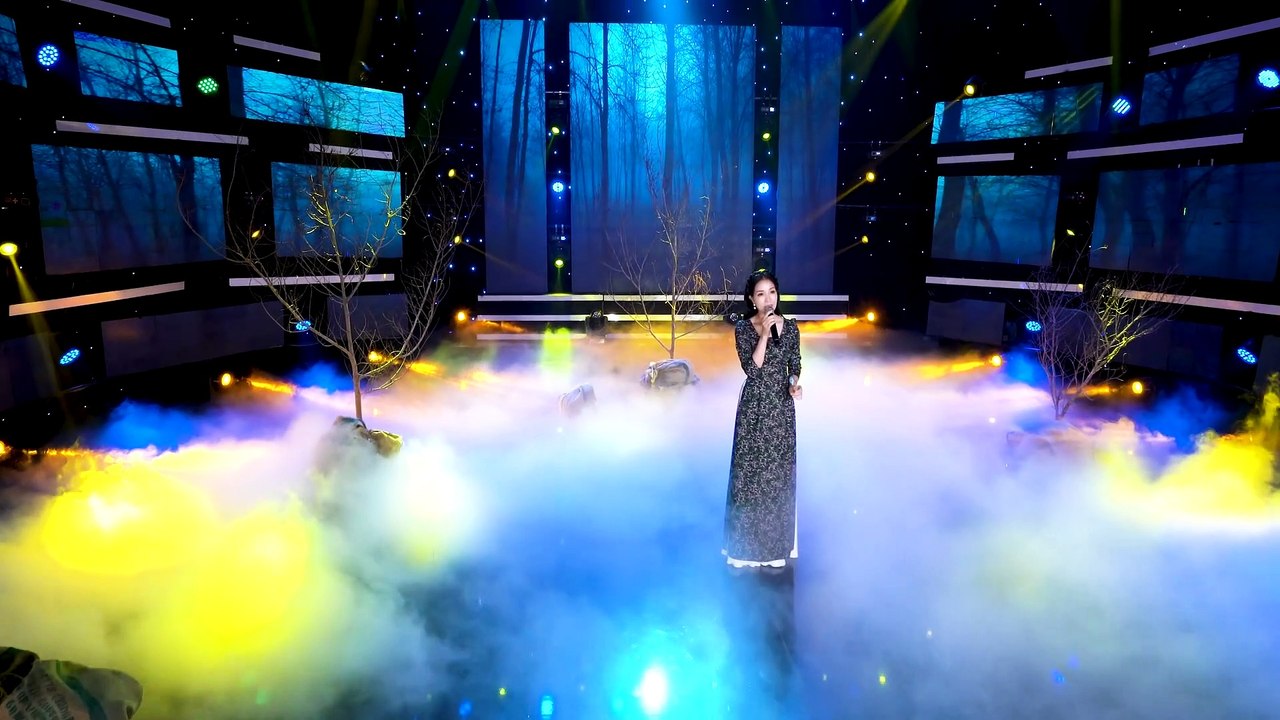 Một Chuyến Bay Đêm - Thúy Huyền