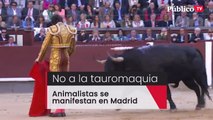 Animalistas se manifiestan en Madrid para decir 'no' a la tauromaquia