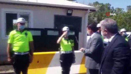 Burdur Valisi Arslantaş bayram tedbirlerini inceledi, vatandaşlara tavsiyelerde bulundu