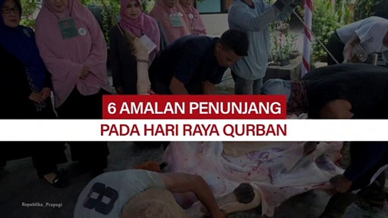 Sholat Idul Adha 1441 H di lingkungan Masjid Al-Azhar, Jakarta, Jumat (31/7/2020).