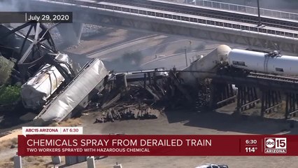 Contractors injured while cleaning train crash