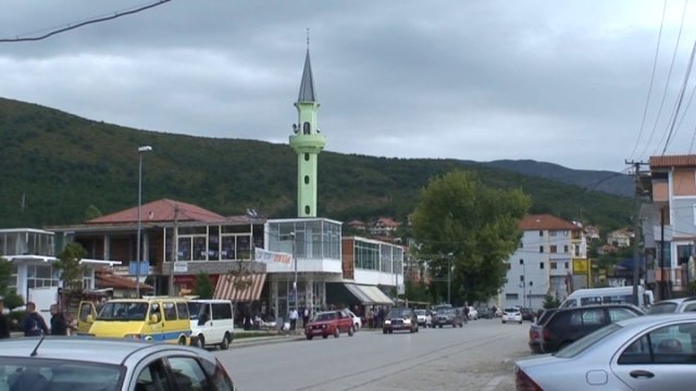 Top News - Tre shtetas në pranga/ Librazhd, sekuestrohen 6 kg kanabis