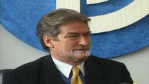 Sali Berisha: Fatos Nano po tenton te vjedhe votat e shqiptareve (25 korrik 2000)