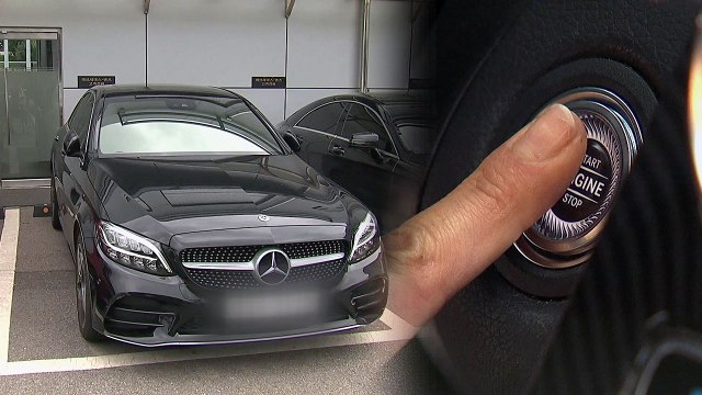 주행 중 시동 '뚝'...벤츠 '시동 꺼짐' 신고 잇따라 / YTN