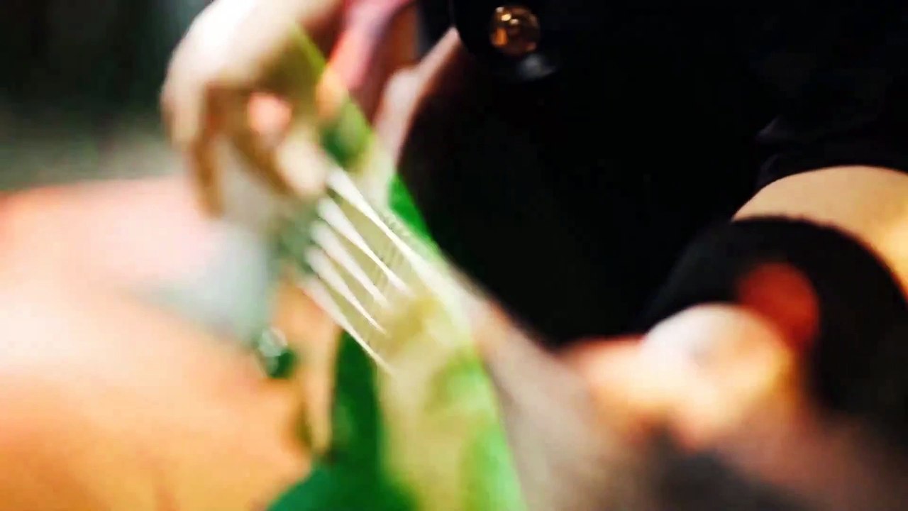 23) Music.  Guitar Bass.  Two for Tea. Aaron Lieberman.  Dance et électro.  Dramatique