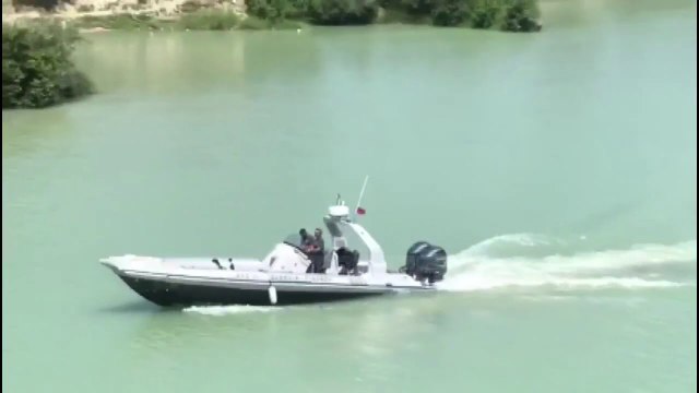 Detajet e reja/ Skafistët e maskuar ja mbathën nga gomonia, 120 forca policie në kërkim të tyre