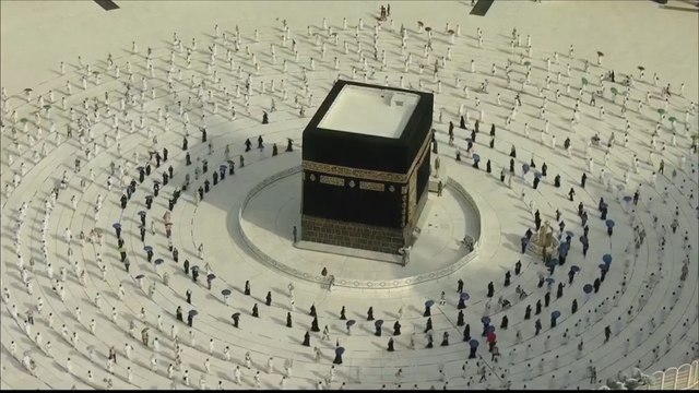 Eid al-Adha holiday: Low-key celebrations for Muslims amid pandemic