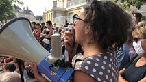 La chorale des Sœurs Goudron bat le pavé pour les Arts j’entends