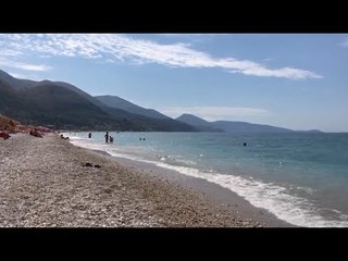 Ora News - Borshit i rikthehen turistët por nuk ngjan me vitin e kaluar
