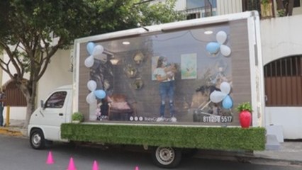 Cabina para presentar bebés nacidos durante la pandemia se populariza en México