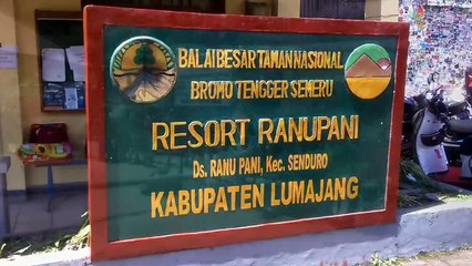 RANU KUMBOLO, MUTIARA CACHÉ DANS LA MONTAGNE DE PENTE SEMERU, PARC NATIONAL TENGGER SEMERU BROMO, JAWA TIMUR, INDONÉSIE