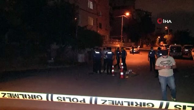 Kavgayı ayırmak isterken kurşunların hedefi olan polis, yaralandı