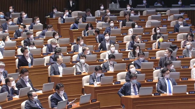 민주 '부동산 조속 처리'...통합 '막을 방법 없어' / YTN