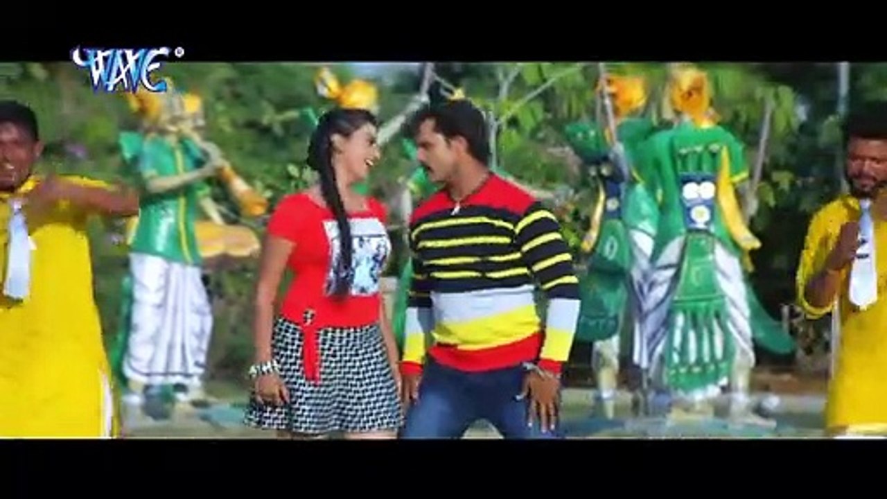 Khesari_Lal_Yadav_aur_Akshra_Singh_-_लभर_से_फस_गइलू_-_Dilawe_Me_Dhans_Gailu_-_Bhojpuri_Song_2019(720p)