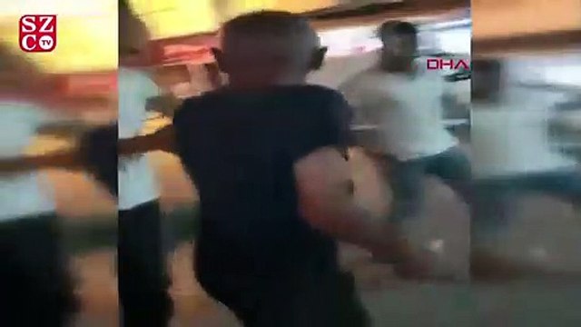 Uyuşturucu sattığı iddia edilen kişiyi sokak ortasında dövdüler