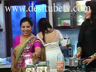 Yeh Hai Mohabbatein So cute men of family revolt घर के आदमी औरतों से एक रात के लिए ईजाद चाहते हैं