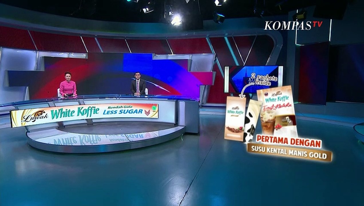 Viral Satu Keluarga Pemudik Makan di Bahu Jalan Tol Cipali