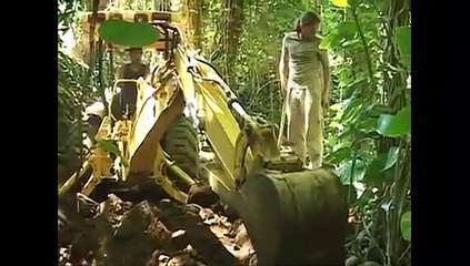 Bottle Hunters Of Hawaii #17 Race To The Past Looking For Glass!