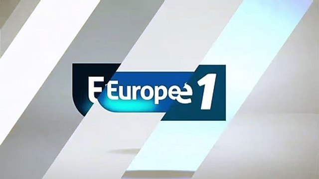 Les touristes français au palais du facteur Cheval : “On va découvrir notre région !”