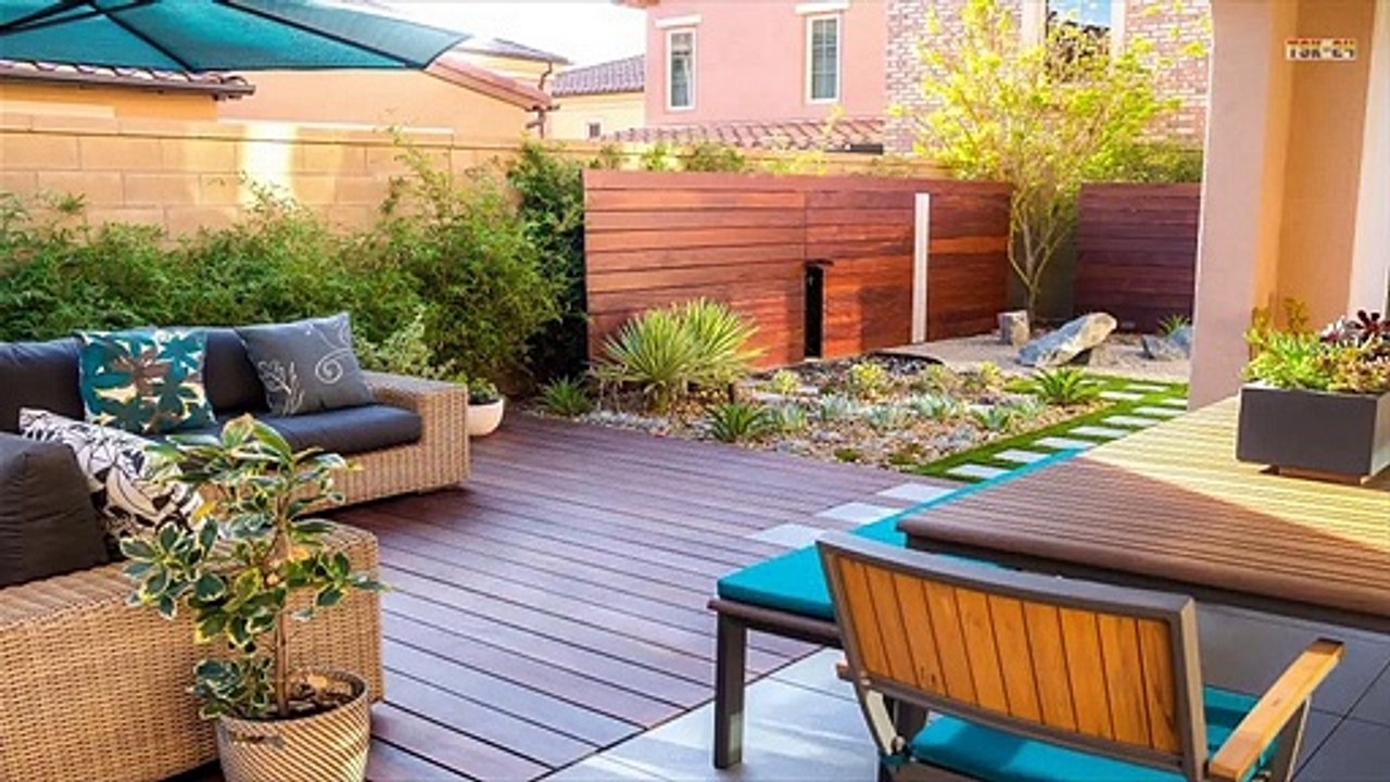 Modern Small Backyard Garden Design - Inspirational Backyard Landscaping
