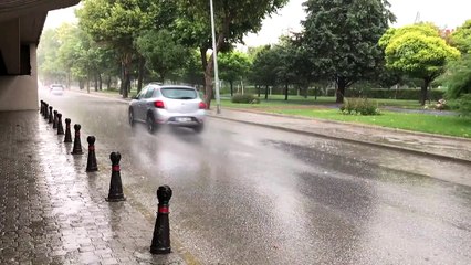 Sağanak hayatı olumsuz etkiledi - KONYA