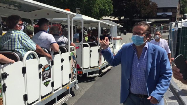 Marc Coucke en balade dans son Durbuy, en toute simplicité.