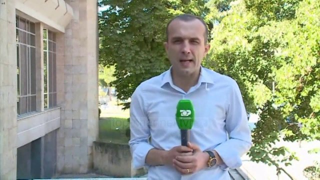 Top News - Mblidhet Këshilli Politik/ Rama,Bardhi, të gjithë prezent