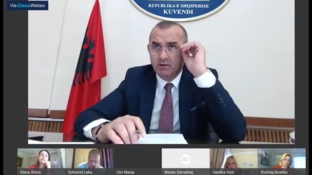 Report TV - 'Ligjet' rrëzojnë Metën për gjobat ndaj medieve gjatë pandemisë