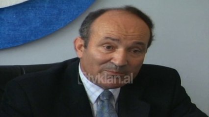 PD per Koorporaten Energjetike: Qeveria po i sjell vetem erresire Shqiperise (11 Gusht 2000)