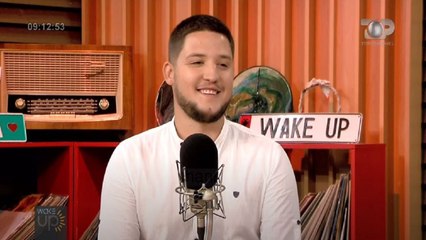 Wake Up/ "Nuk më mbështesin artistët e mëdhenj, “luftoj” i vetëm". Klinti Çollaku prezanton "Larg”