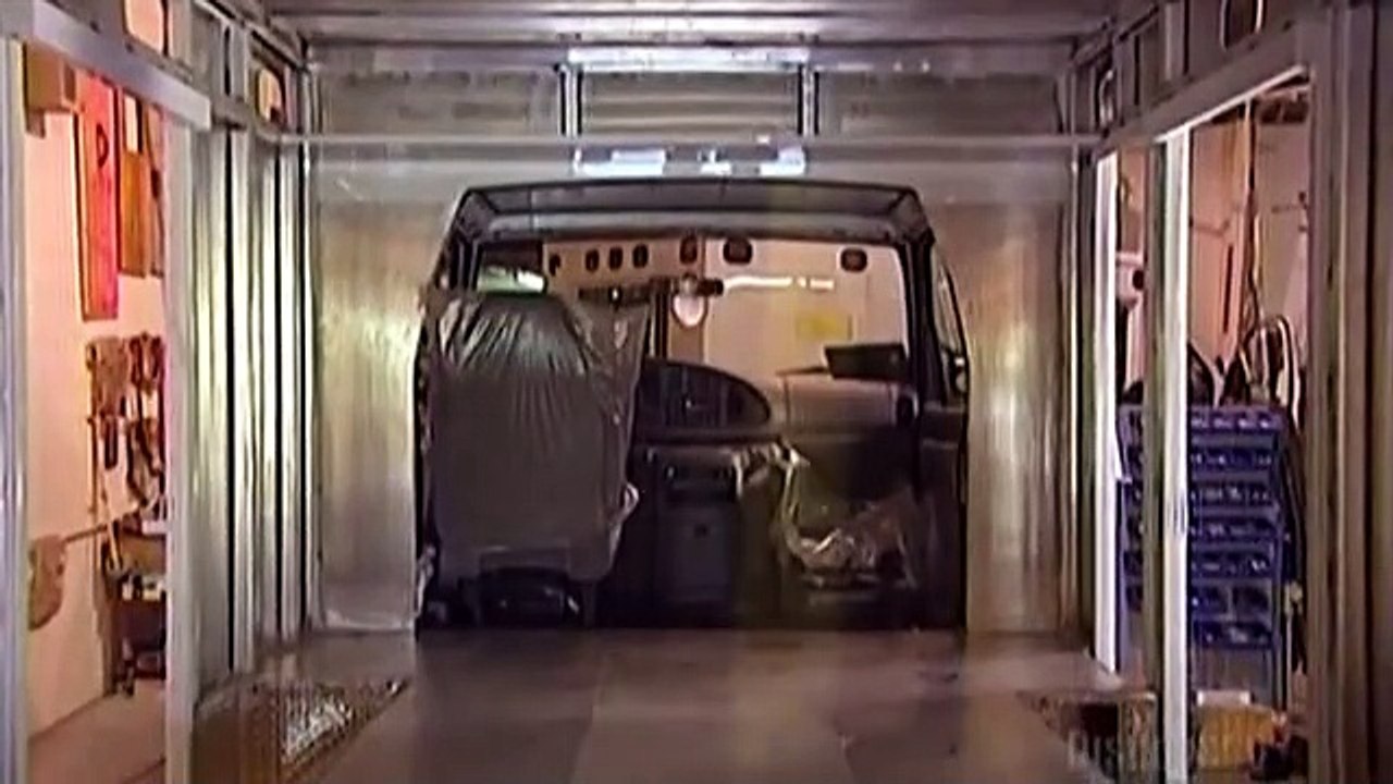 How Its Made - 224 Ambulances