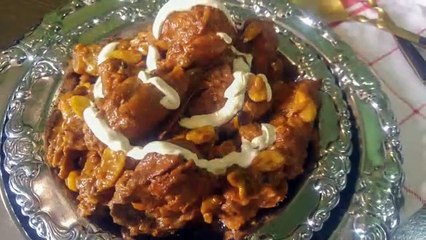 Descargar video: Mughlai Chicken Korma | Shahi Chicken Korma By Meerab's Kitchen