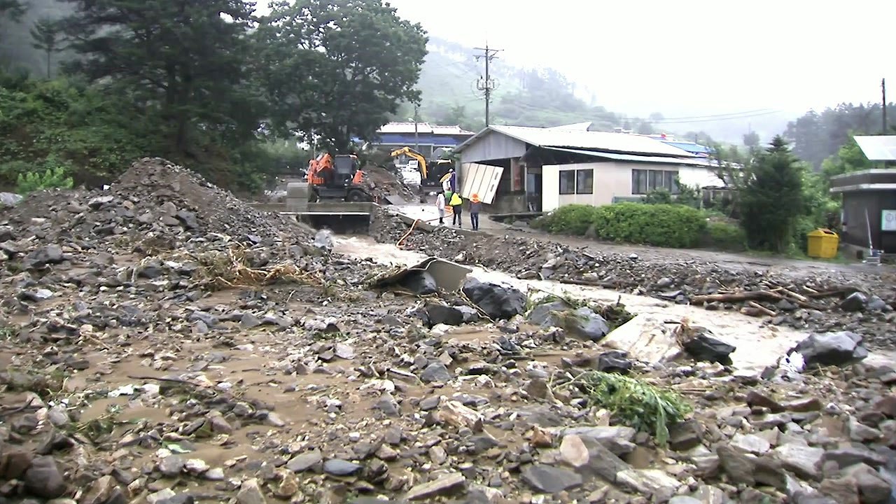 물폭탄에 피해 극심...충북 '특별재난지역' 건의 / YTN