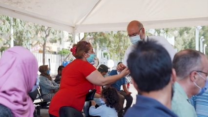 فراس أبيض طبيب نجح بكسب ثقة مفقودة بمرفق عام في لبنان بمواجهة كوفيد-19