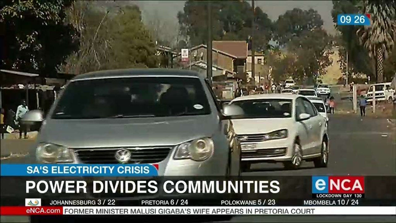 Power divides communities