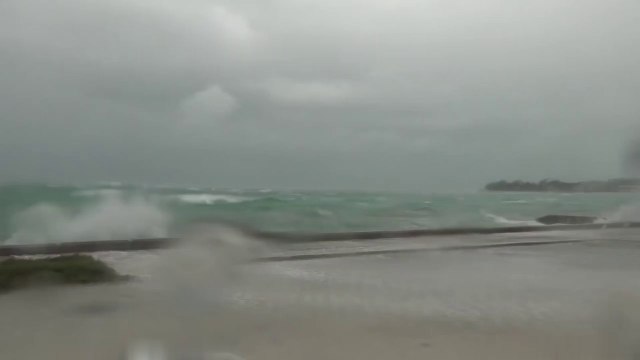 FURACÃO ISAÍAS, PASSA POR PORTO RICO, BAHAMAS E SE APROXIMA DA FLÓRIDA NOTÍCIAS MUNDO #02