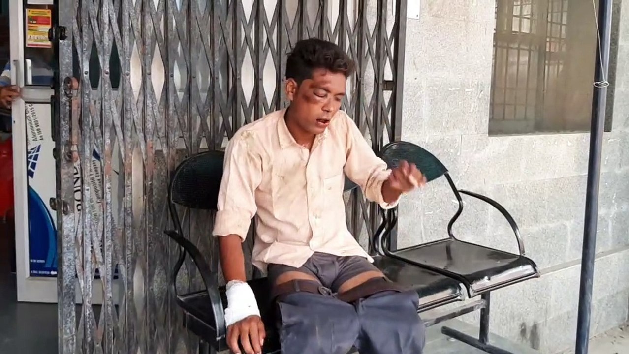 बुढ़ाना मार्ग पर अनियंत्रित होकर पलटी बाइक, दो लोग गंभीर रूप से घायल