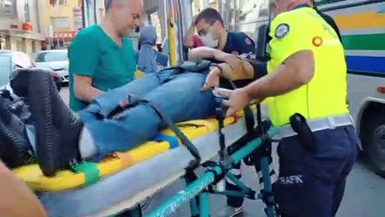 Motosiklet otomobile çarptı: 1 yaralı